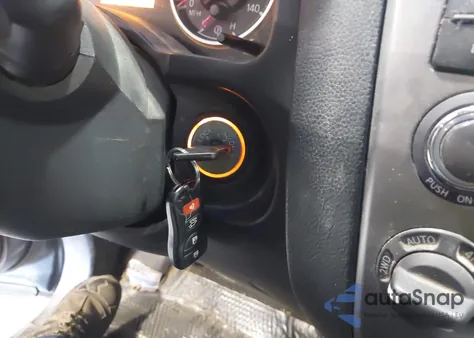 2012 Nissan Armada Sv z USA, uszkodzony, nr VIN 5N1AA0NC4CN616016